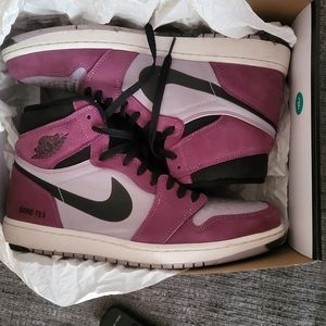 Jordan 1 element berry size 13 men